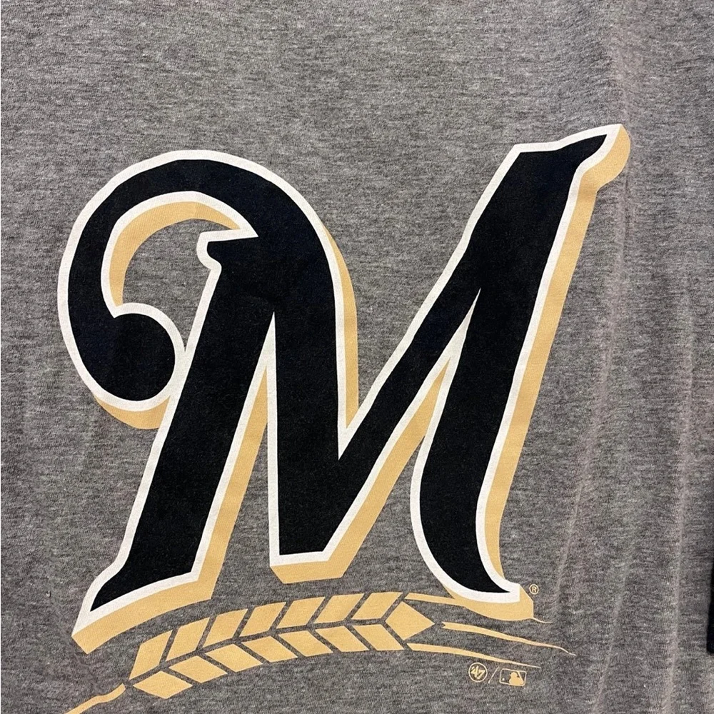 MLB Milwaukee Brewers Gray and Navy Raglan Long Sleeve Tee - Picture 3 of 4